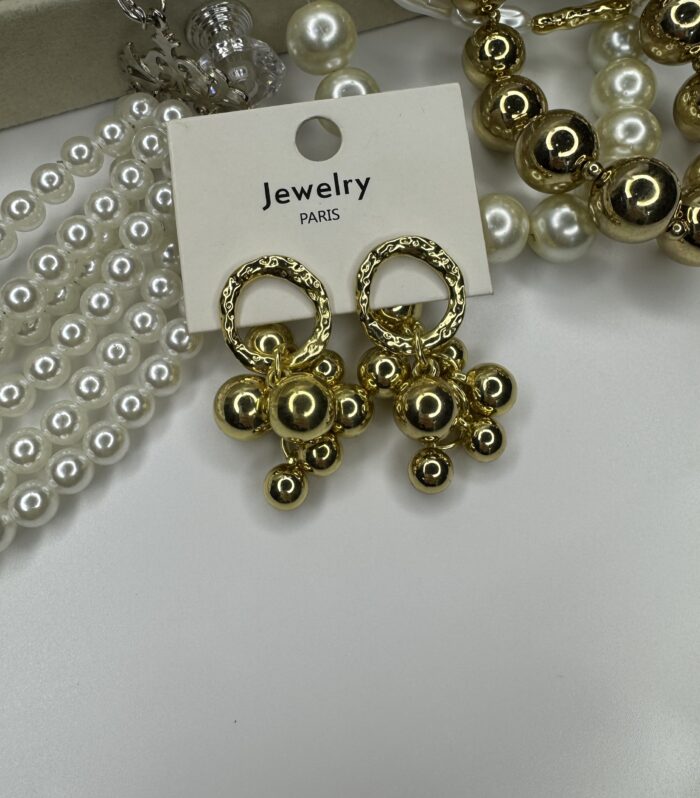 Gold Topçuklu Sallantılı Küpe