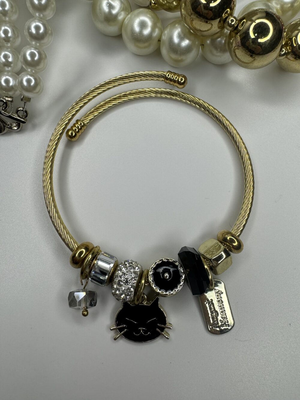 Gold Siyah Kedi Charmlı abileklik - Görsel 2