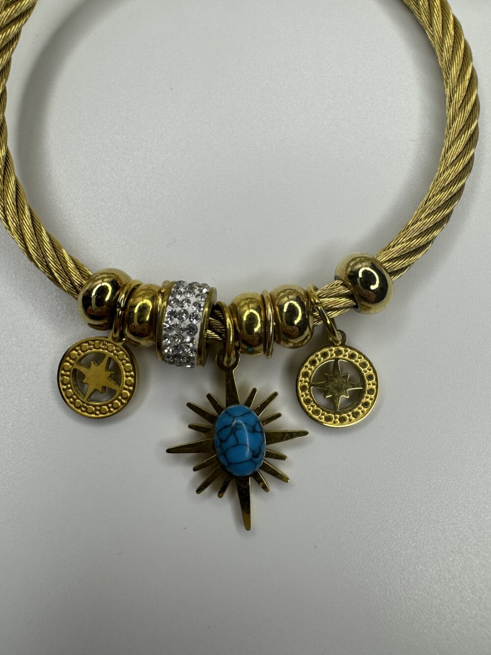 Çelik Charm Gold Bileklik - Görsel 2