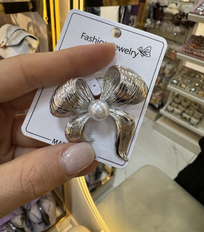Silver İncili Fiyonk Broş