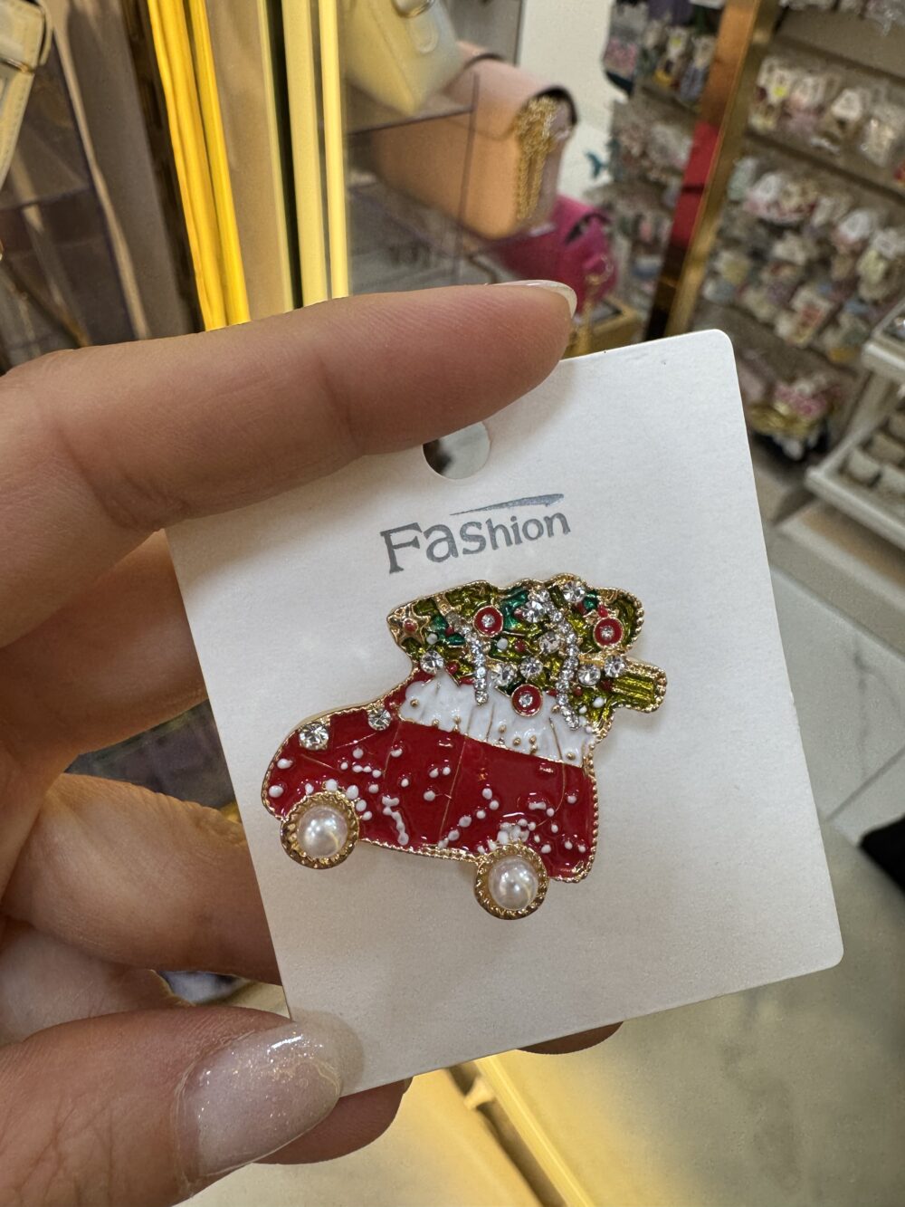 Arabalı Yılbaşı Temalı Broş