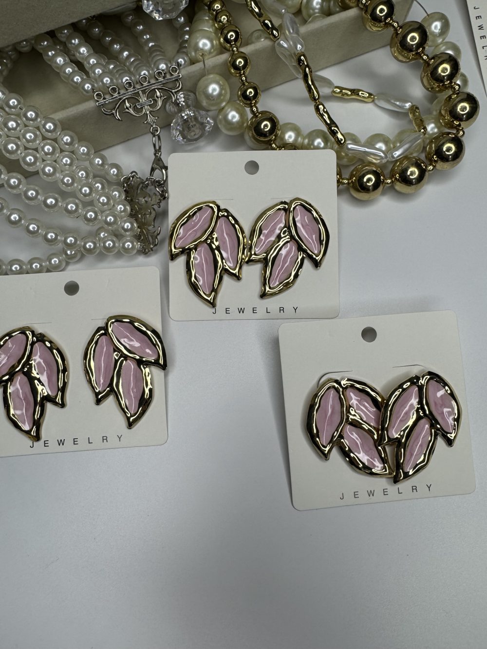 Pembe Yaprak Gold Küpe