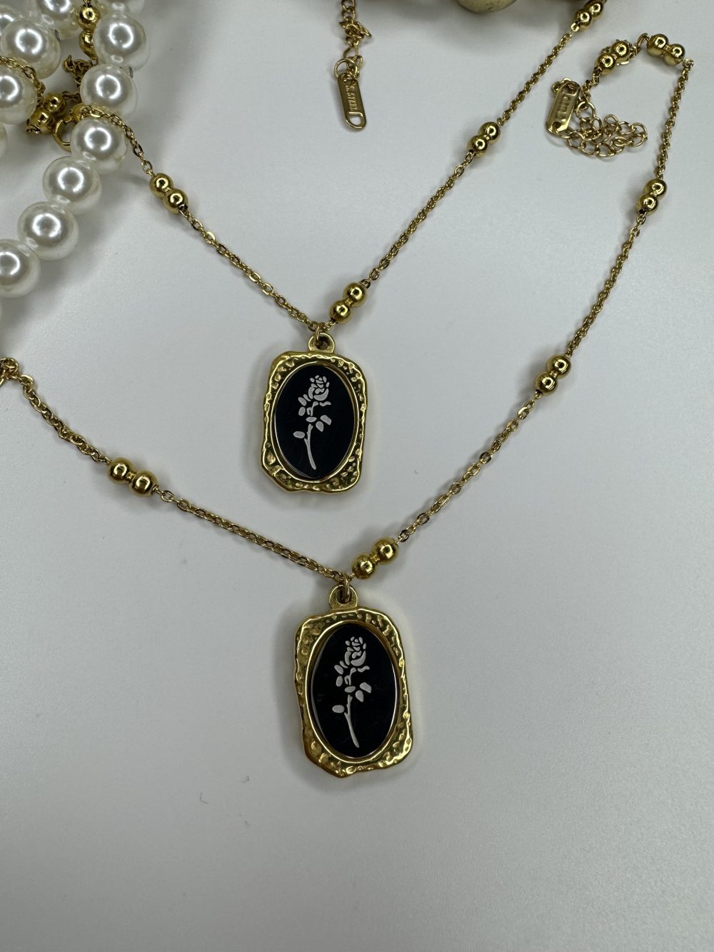 Çelik Gül Desen Vintage Kolye - Görsel 3