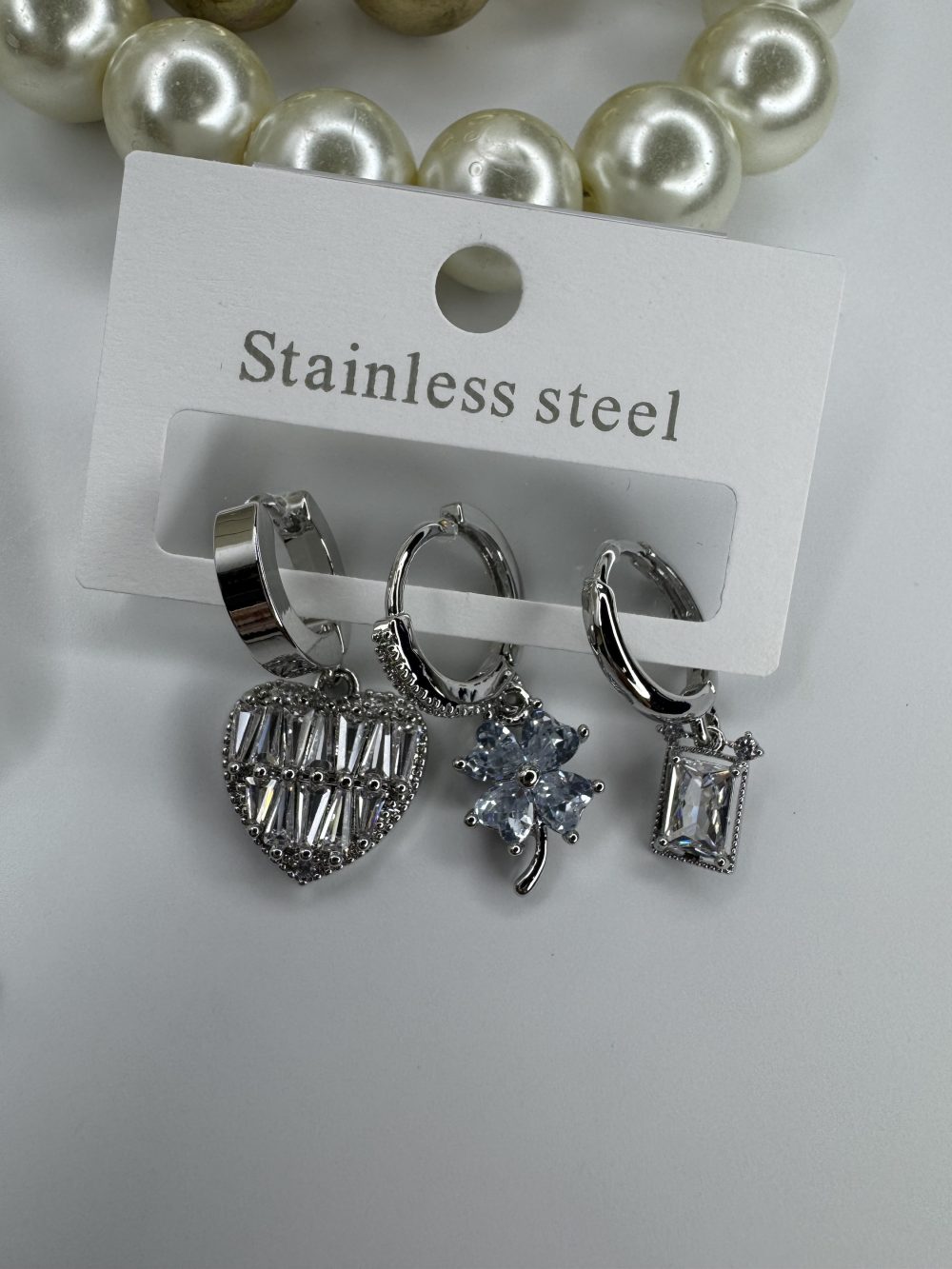 Silver Baget taşlı kalp Küpe - Görsel 2