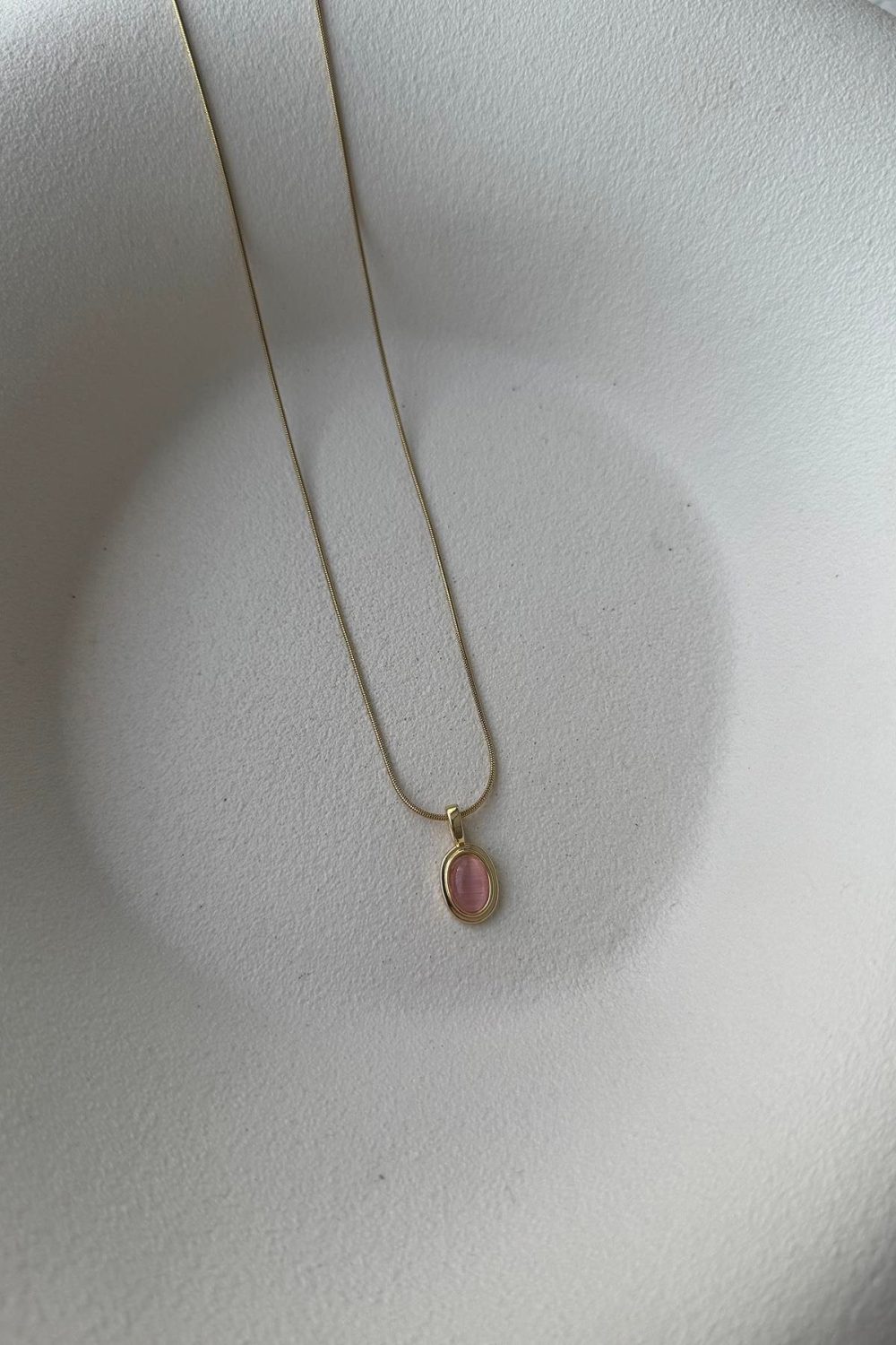 Pembe taşlı Çelik Gold Kolye