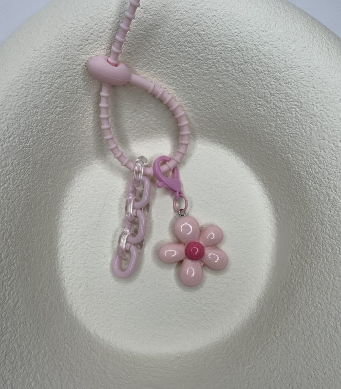 Pembe papatya canta charm