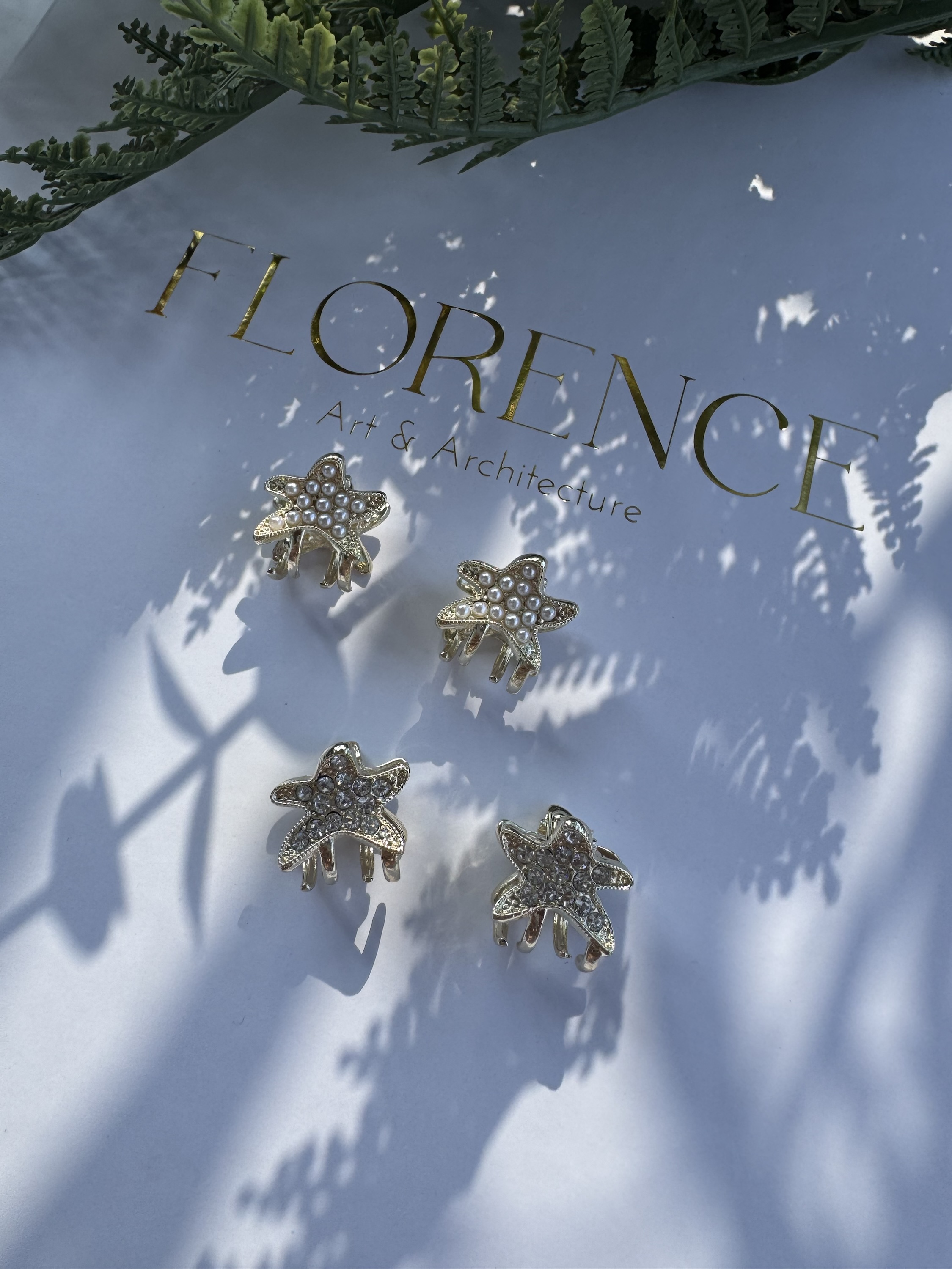 İnci ve taş detay toka seti