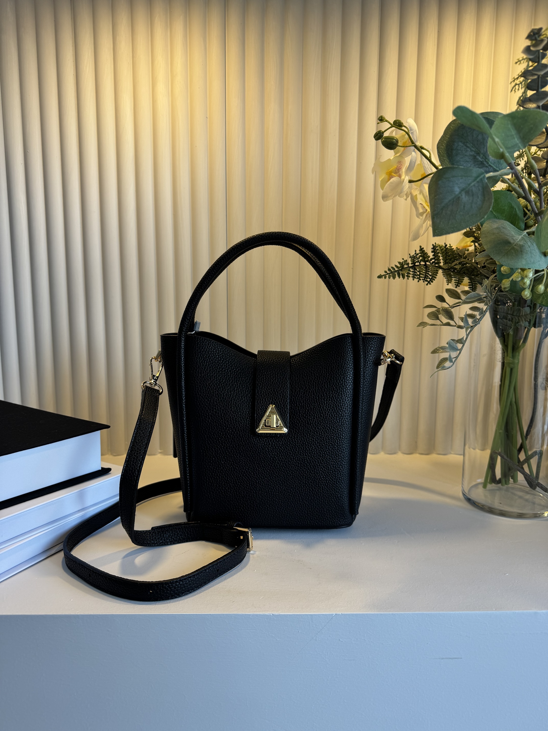 Siyah Kadın çanta