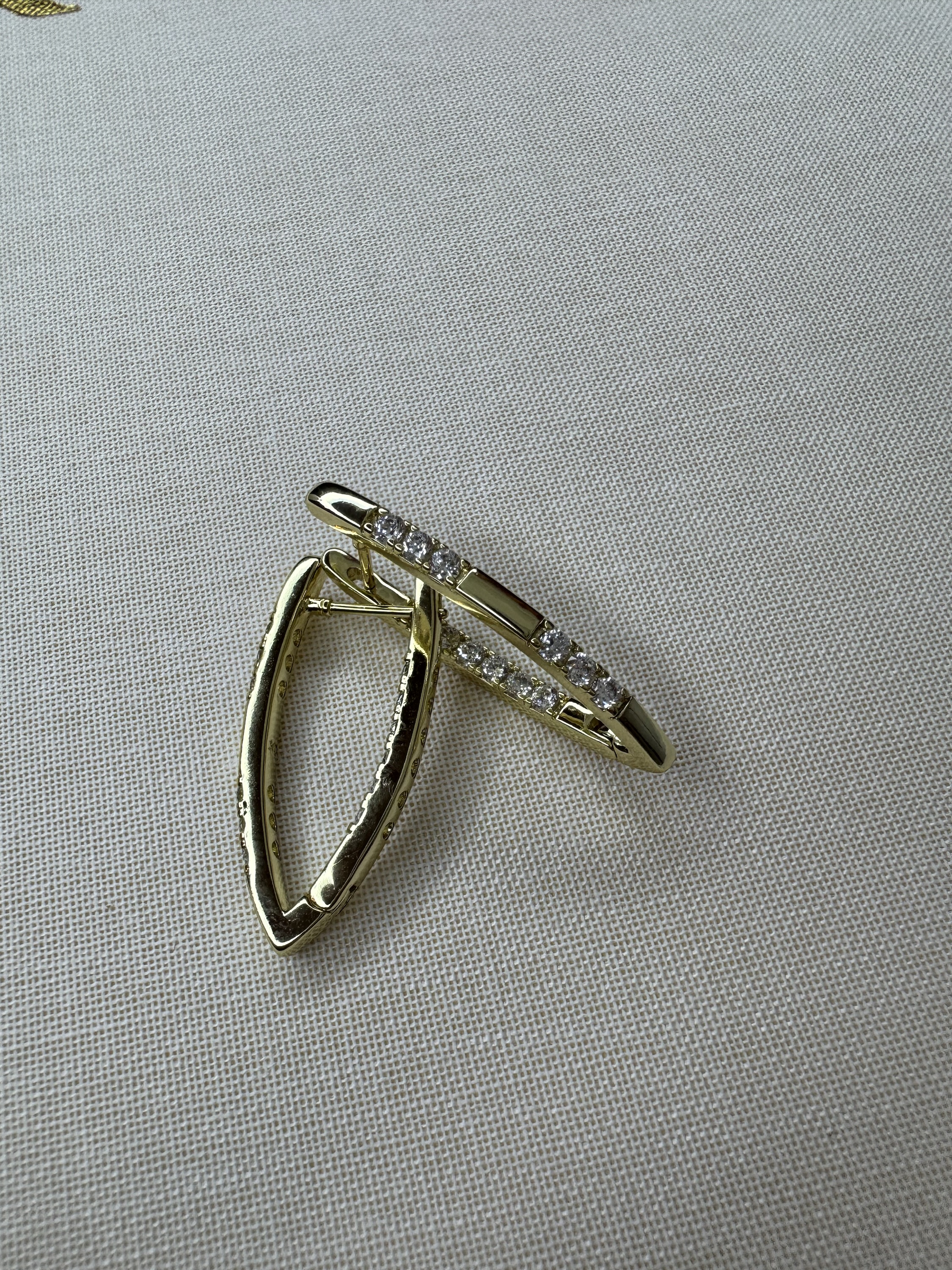 Özel Seri Gold Küpe